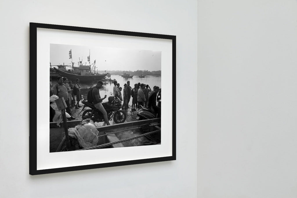 Channel Crossing Line, Mumbai, India, 2017
